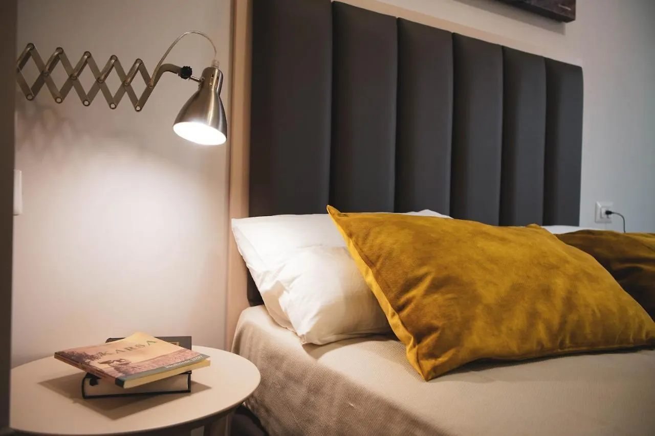 Yeasy Smart Rooms Cefalù 0*,  İtalya