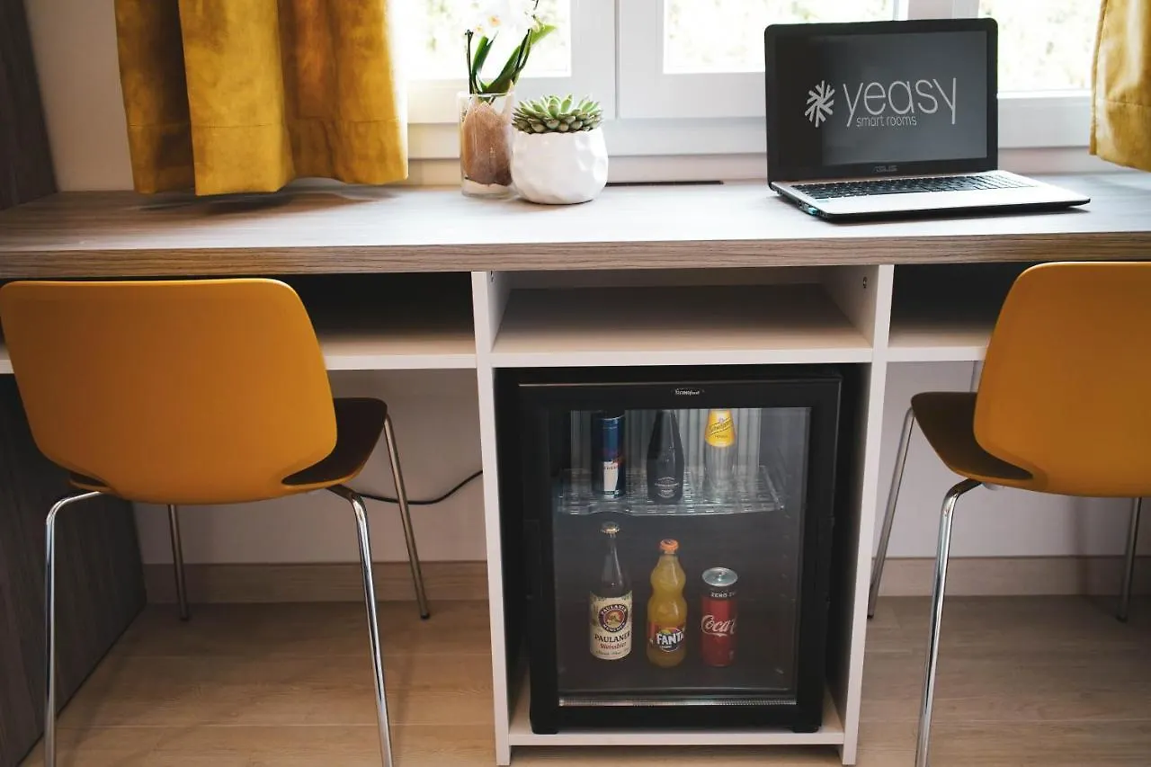 Gasthof Yeasy Smart Rooms Cefalù