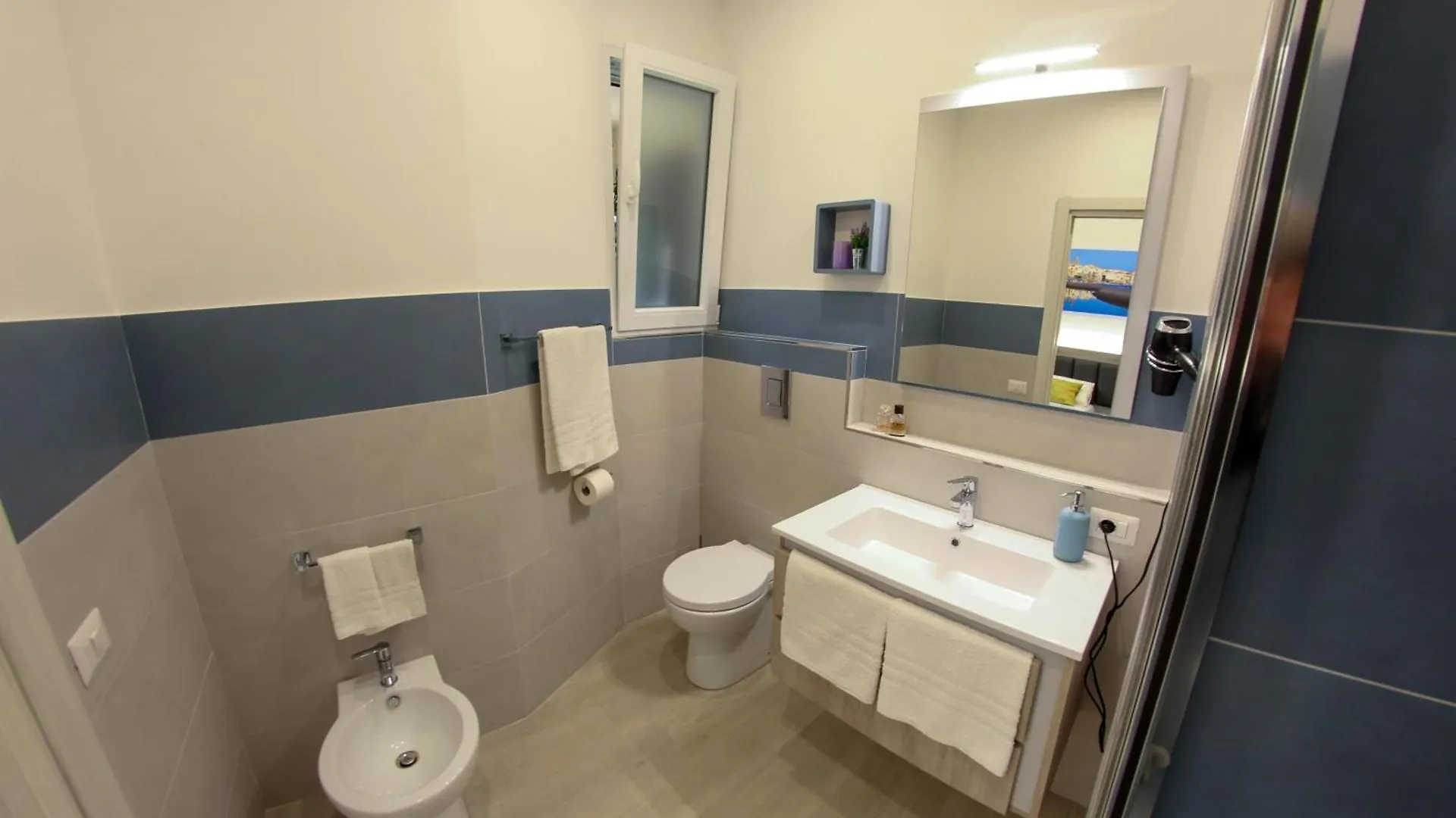 Yeasy Smart Rooms Cefalù 0*,