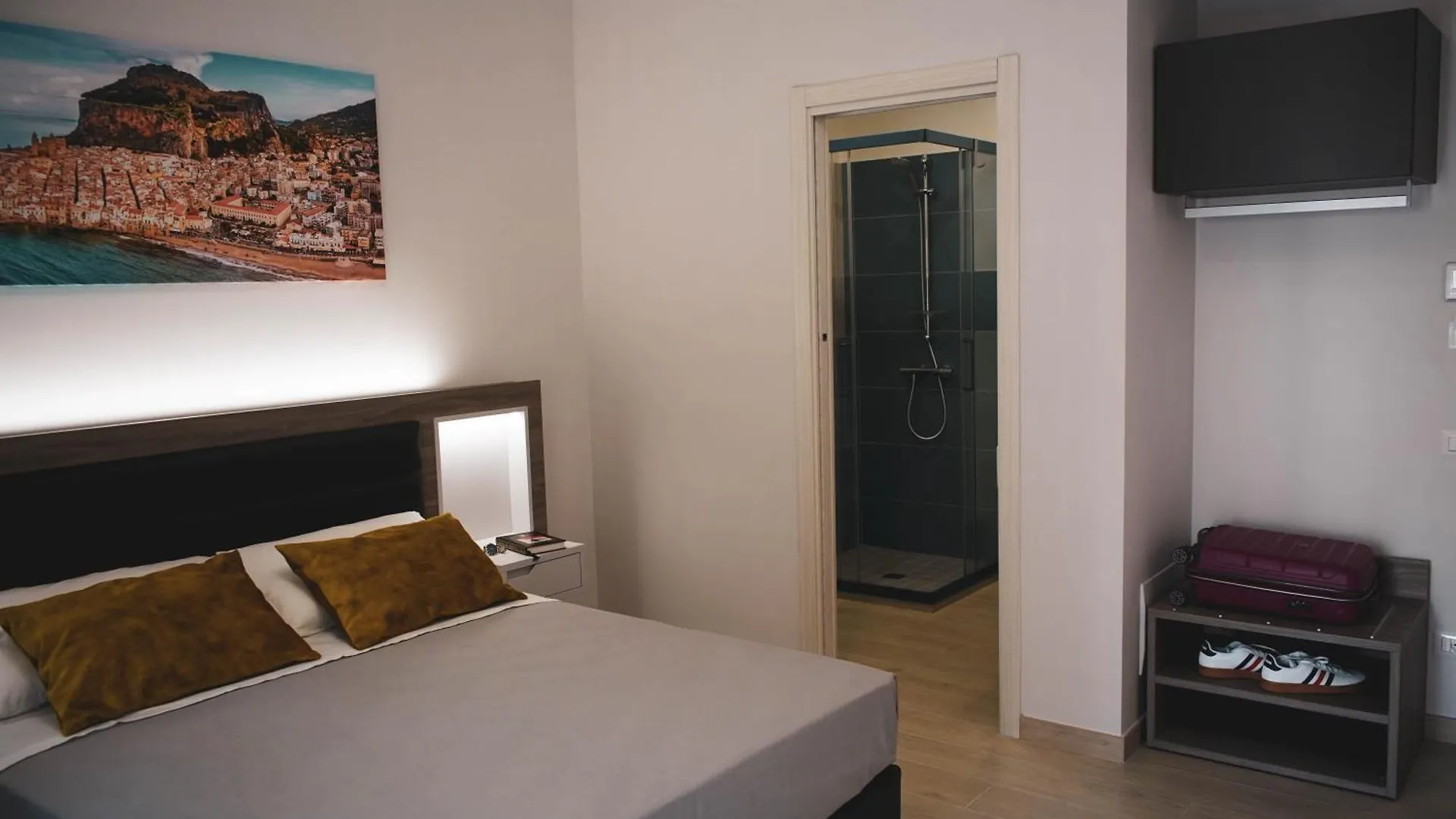 Yeasy Smart Rooms Cefalù