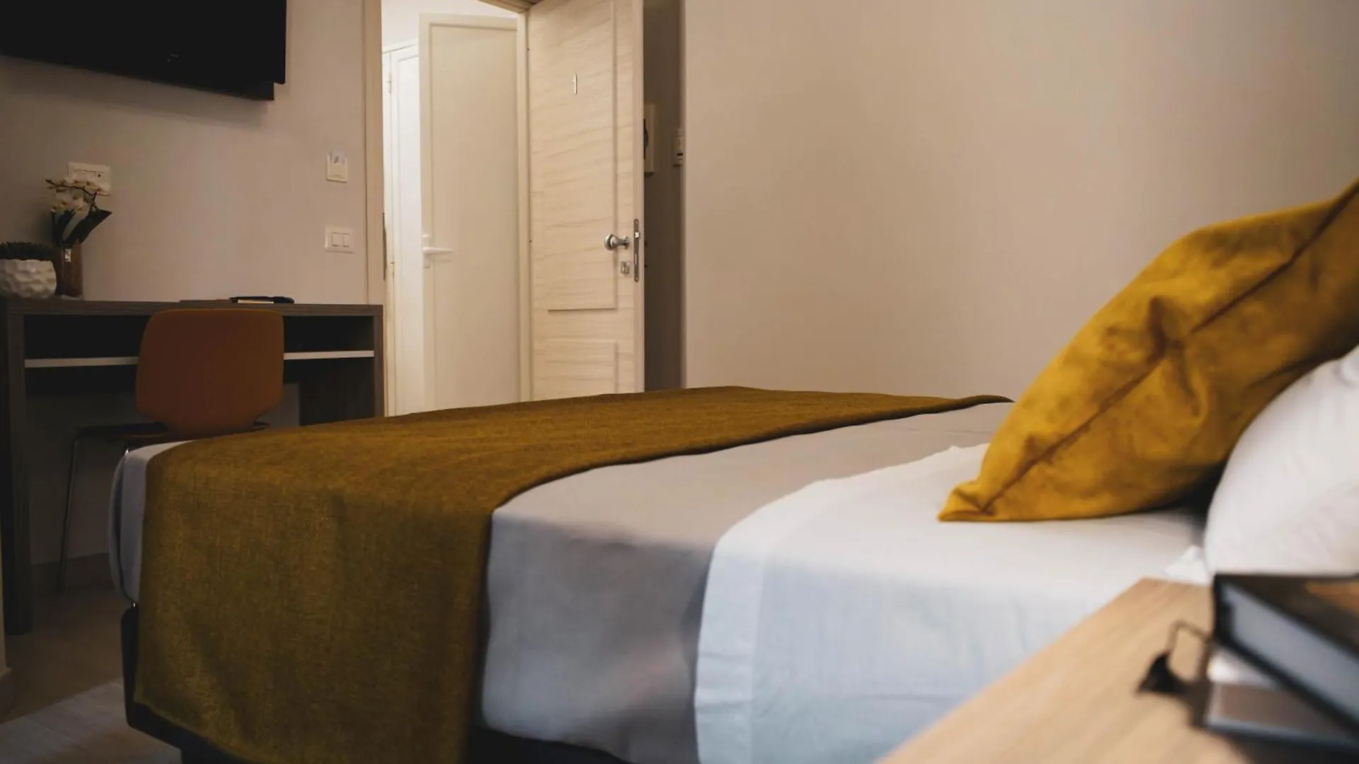 Yeasy Smart Rooms Cefalù