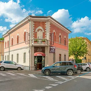 Zio 3*, Imola Italien